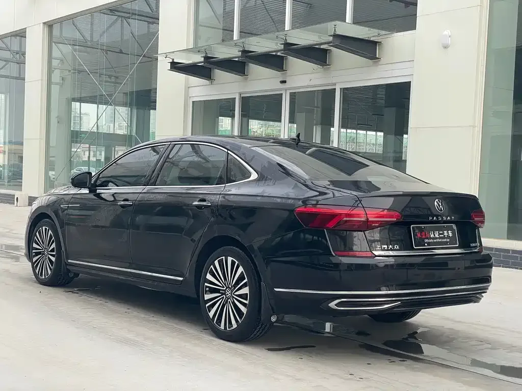 Volkswagen Passat 2021 из CN, фото 5