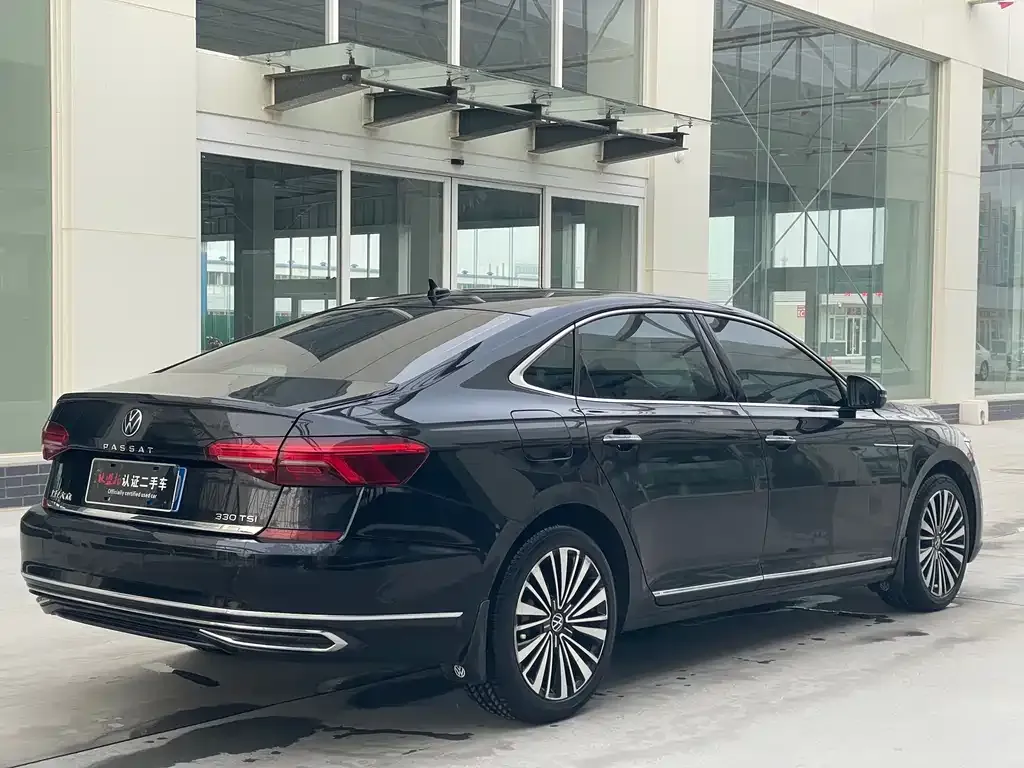 Volkswagen Passat 2021 из CN, фото 8
