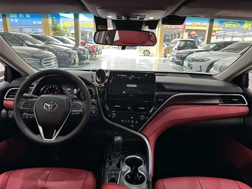 Toyota Camry 2022 из CN, фото 7