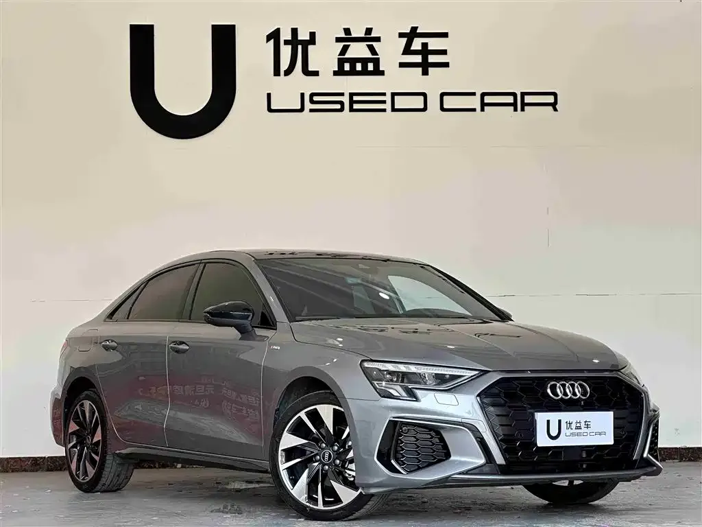 Audi A3 2023 из CN, фото 4
