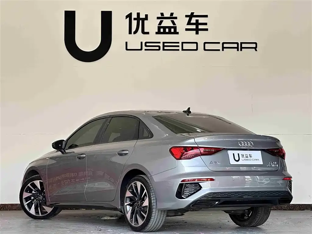 Audi A3 2023 из CN, фото 5