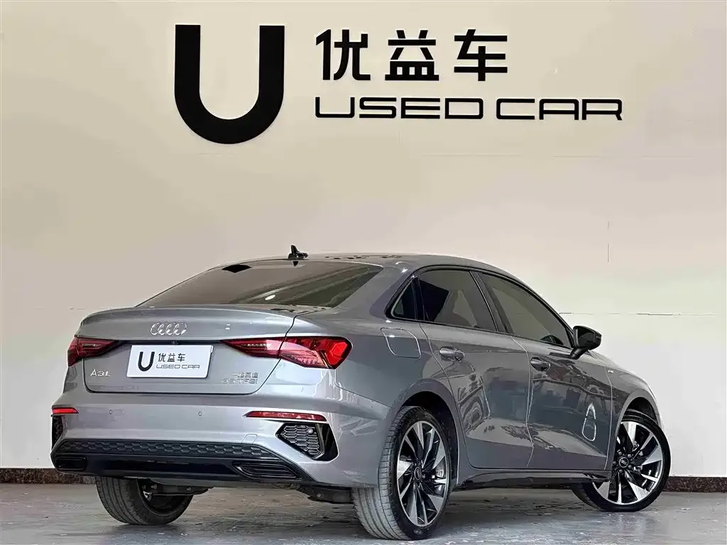 Audi A3 2023 из CN, фото 9