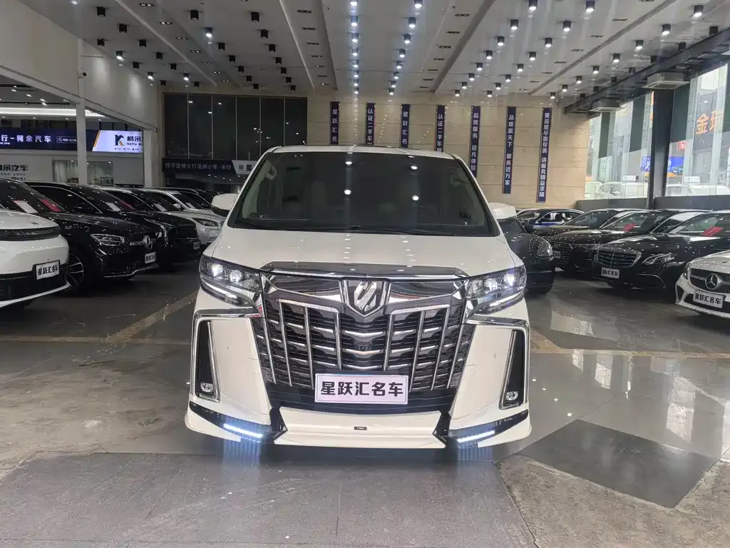 Toyota Alphard 2021 из CN, фото 2