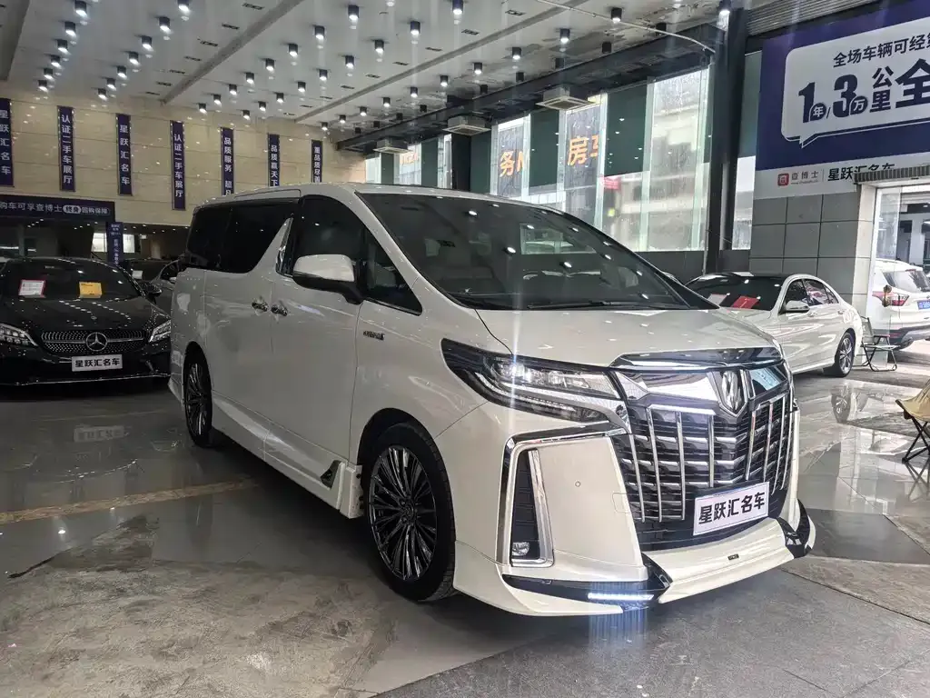 Toyota Alphard 2021 из CN, фото 10
