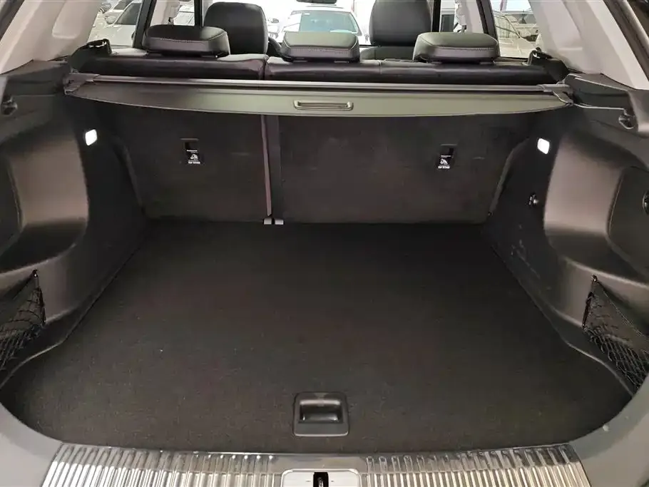 Hongqi HS5 2024 из CN, фото 2