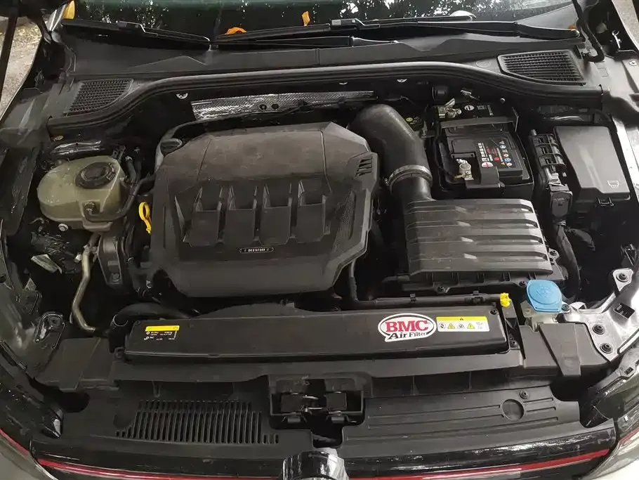 Volkswagen Golf GTI 2023 из CN, фото 9