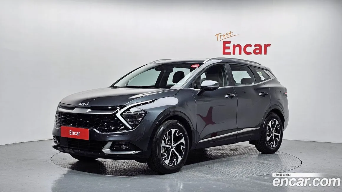 Kia Sportage — фото 1