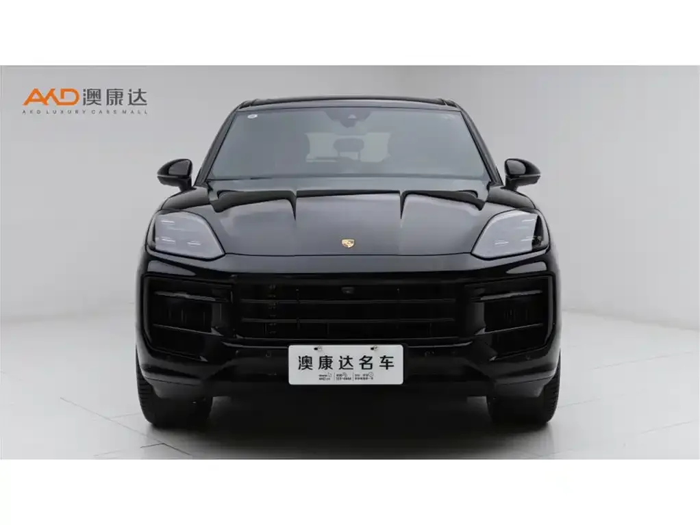 Porsche Cayenne Hybrid 2025 из CN, фото 4
