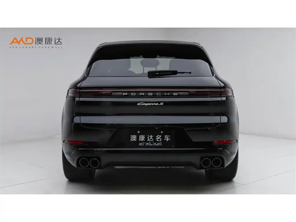 Porsche Cayenne Hybrid 2025 из CN, фото 2