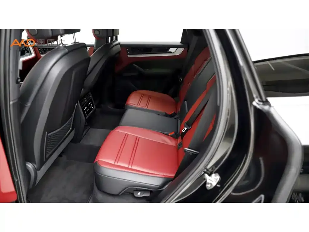 Porsche Cayenne Hybrid 2025 из CN, фото 9