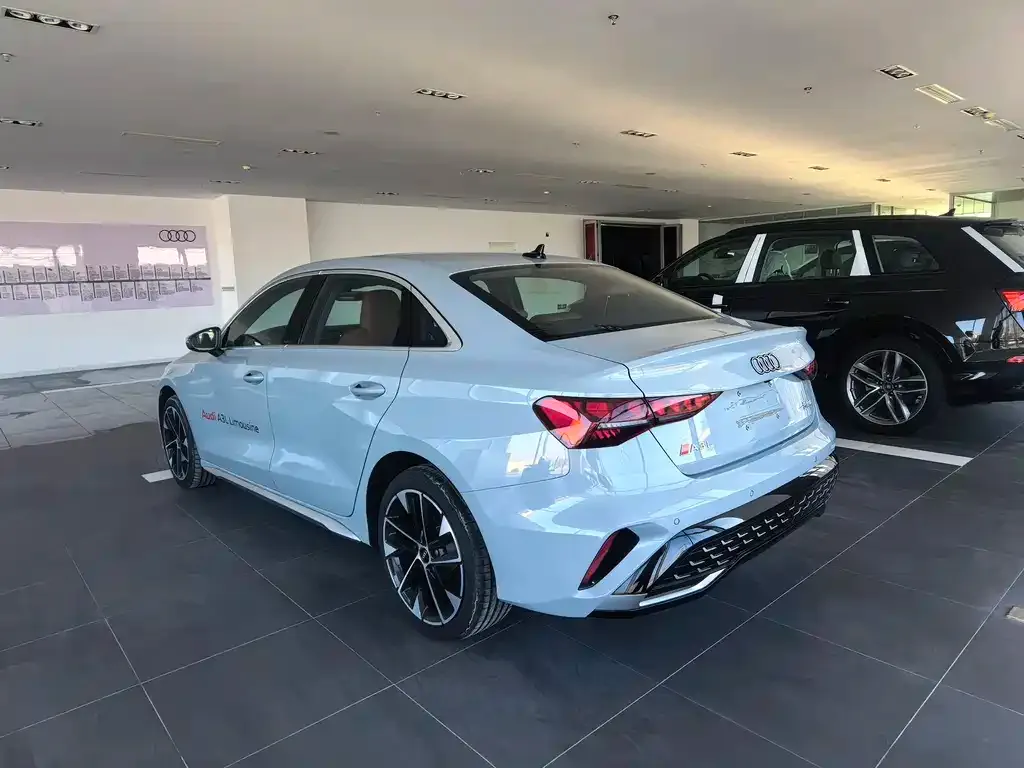 Audi A3 2024 из CN, фото 9