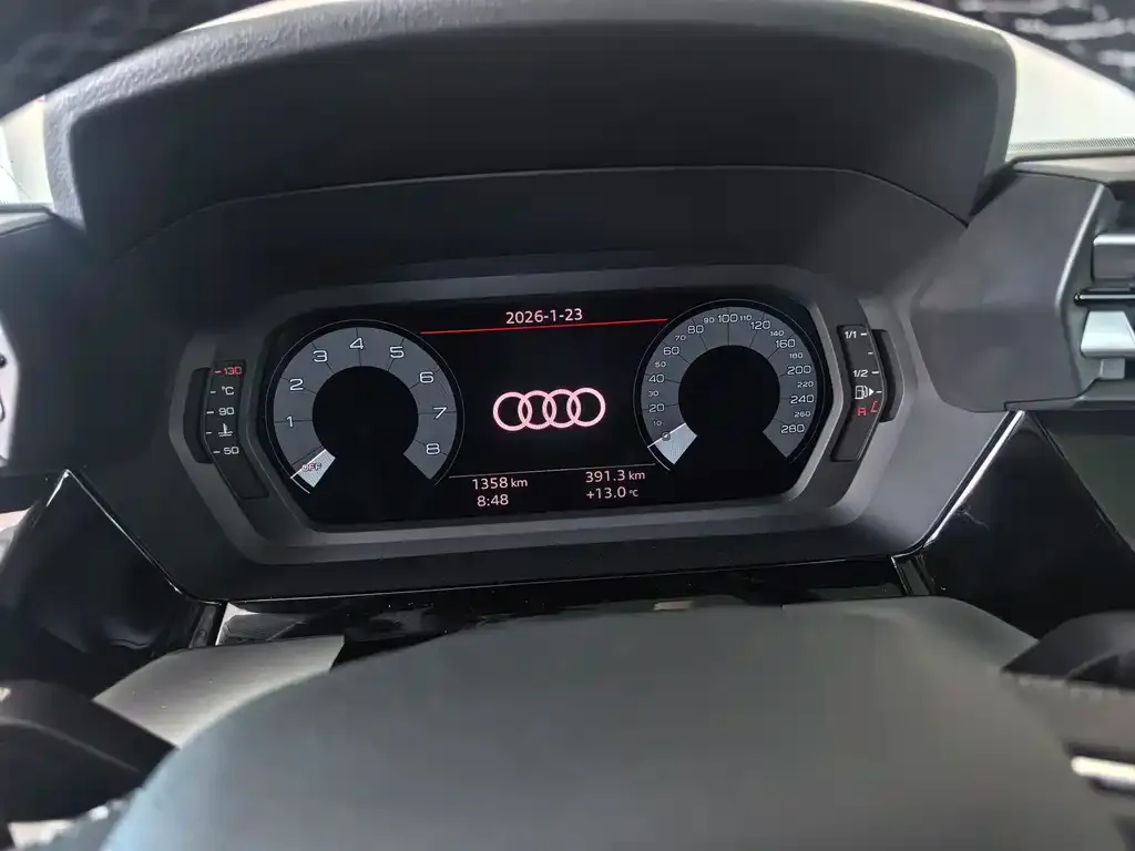 Audi A3 2024 из CN, фото 2