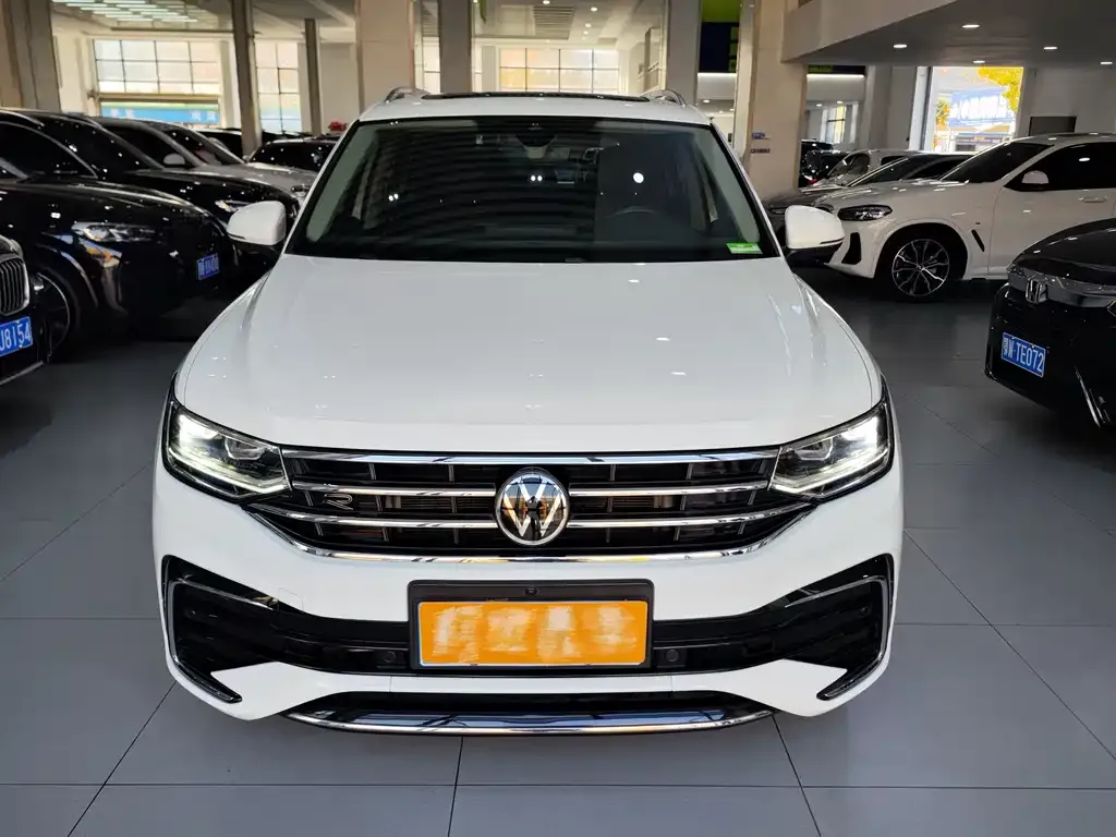 Volkswagen Tiguan L 2023 из CN, фото 5