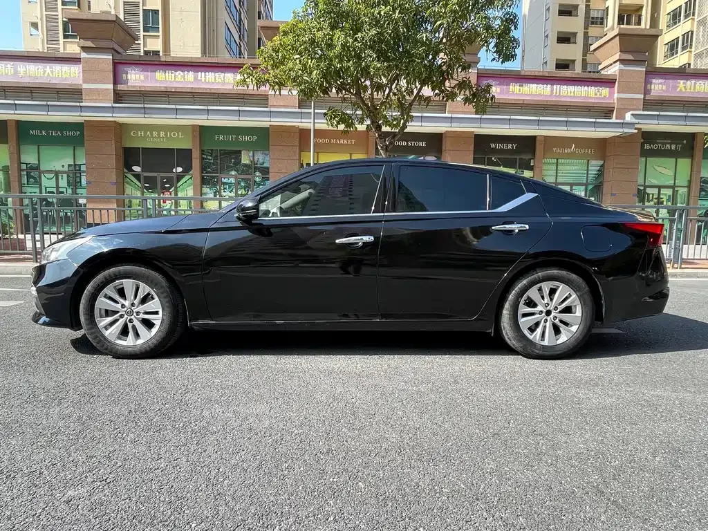 Nissan Teana 2022 из CN, фото 5