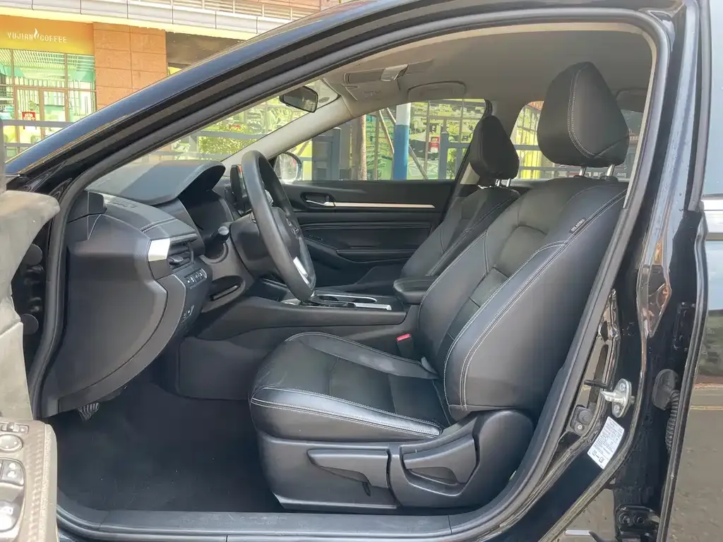 Nissan Teana 2022 из CN, фото 7