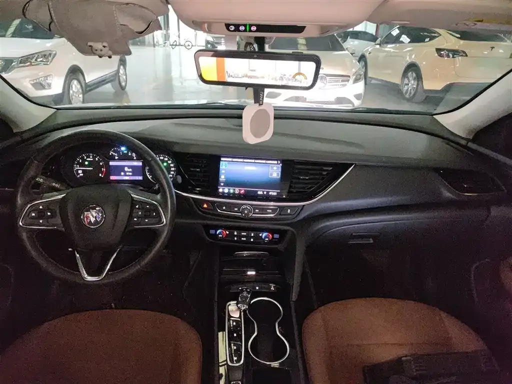 Buick Regal — фото 7