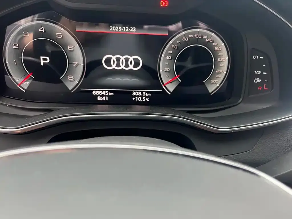 Audi A6L 2021 из CN, фото 2