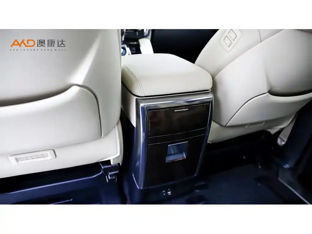 Toyota Alphard 2023 из CN, фото 10