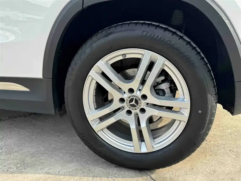 Mercedes-Benz GLA — фото 10