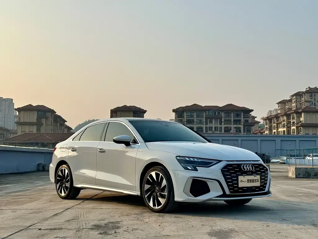 Audi A3 2024 из CN, фото 6