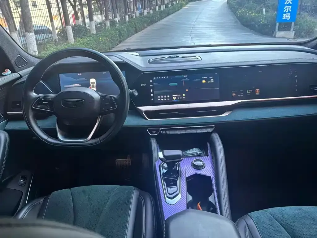 Geely Xingyue L 2022 из CN, фото 3