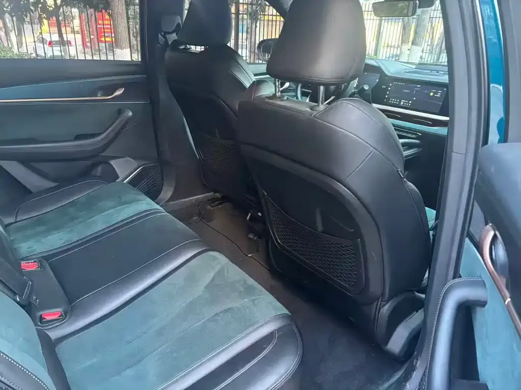 Geely Xingyue L 2022 из CN, фото 8
