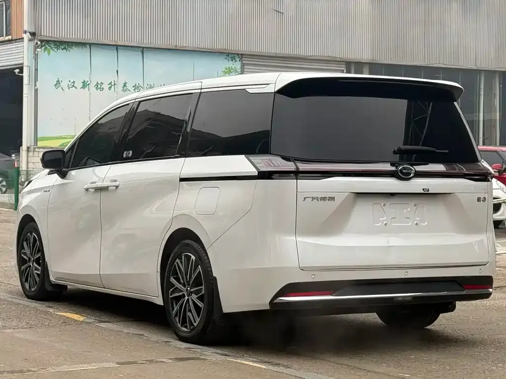 GAC Motor E8 Hybrid 2024 из CN, фото 5