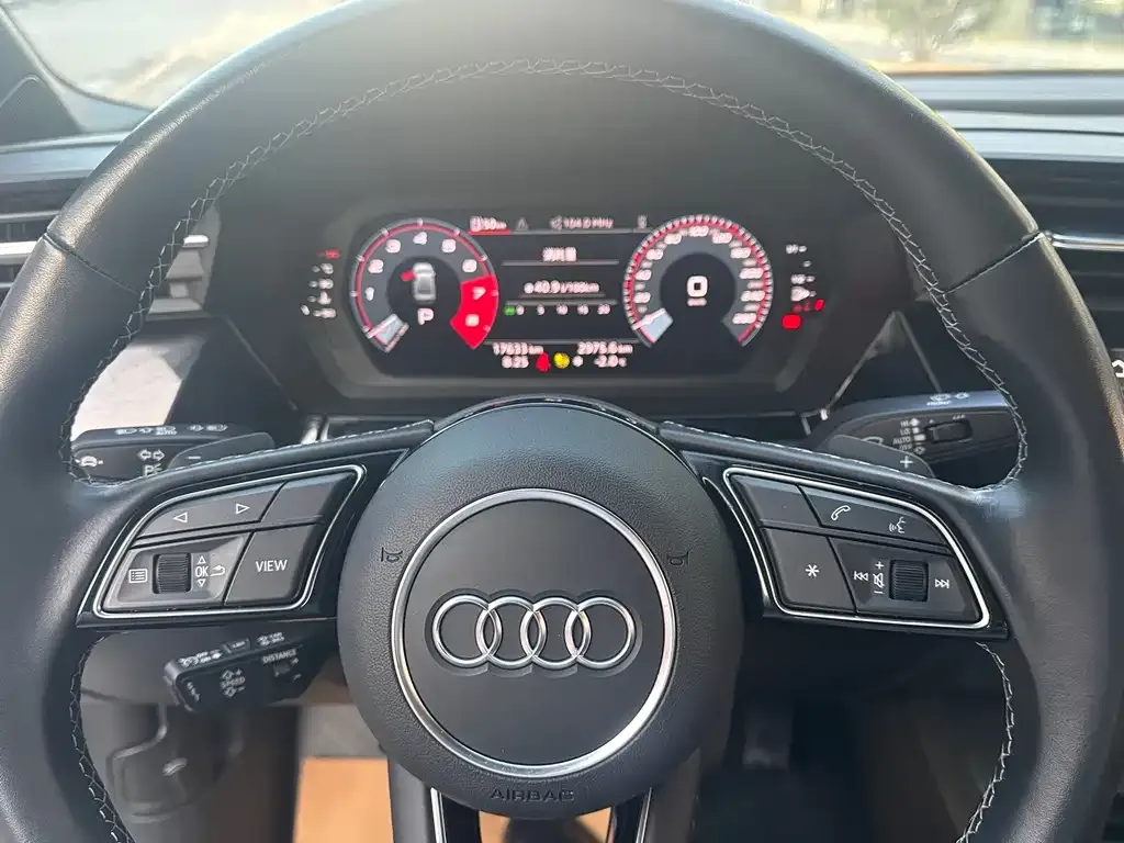 Audi A3 2024 из CN, фото 3