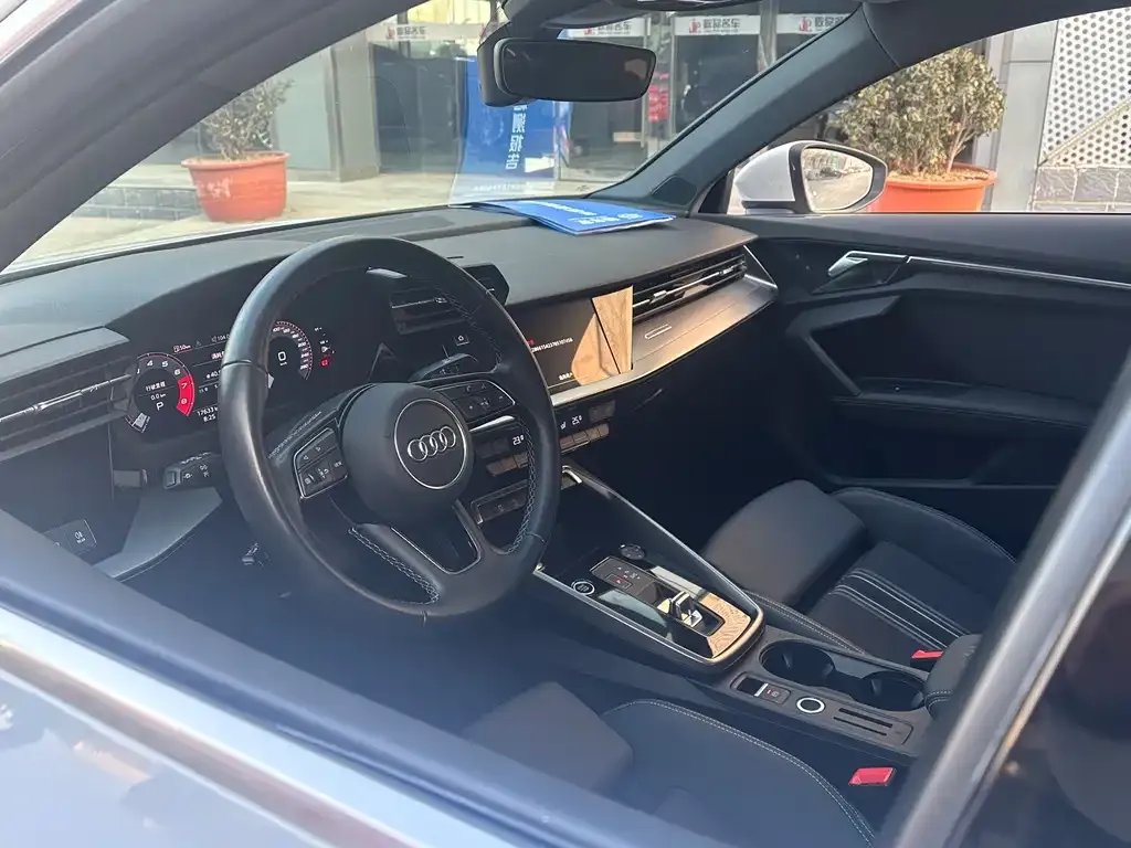 Audi A3 2024 из CN, фото 9
