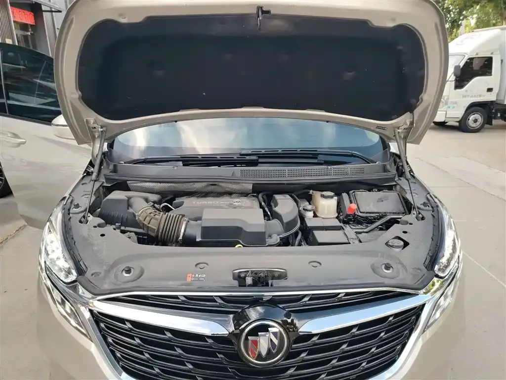 Buick GL8 2021 из CN, фото 7