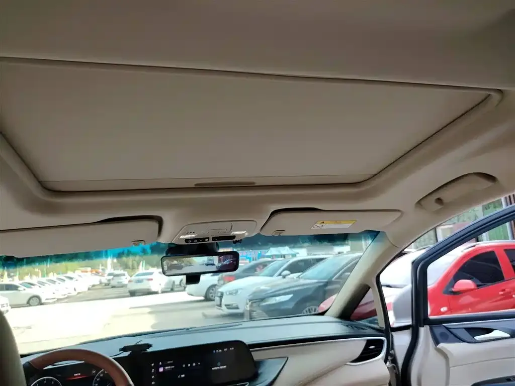 Buick GL8 2021 из CN, фото 4