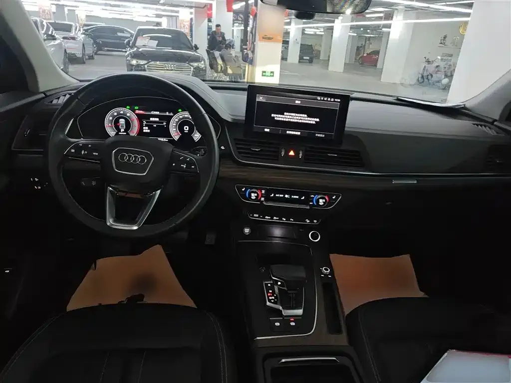 Audi Q5L 2022 из CN, фото 4