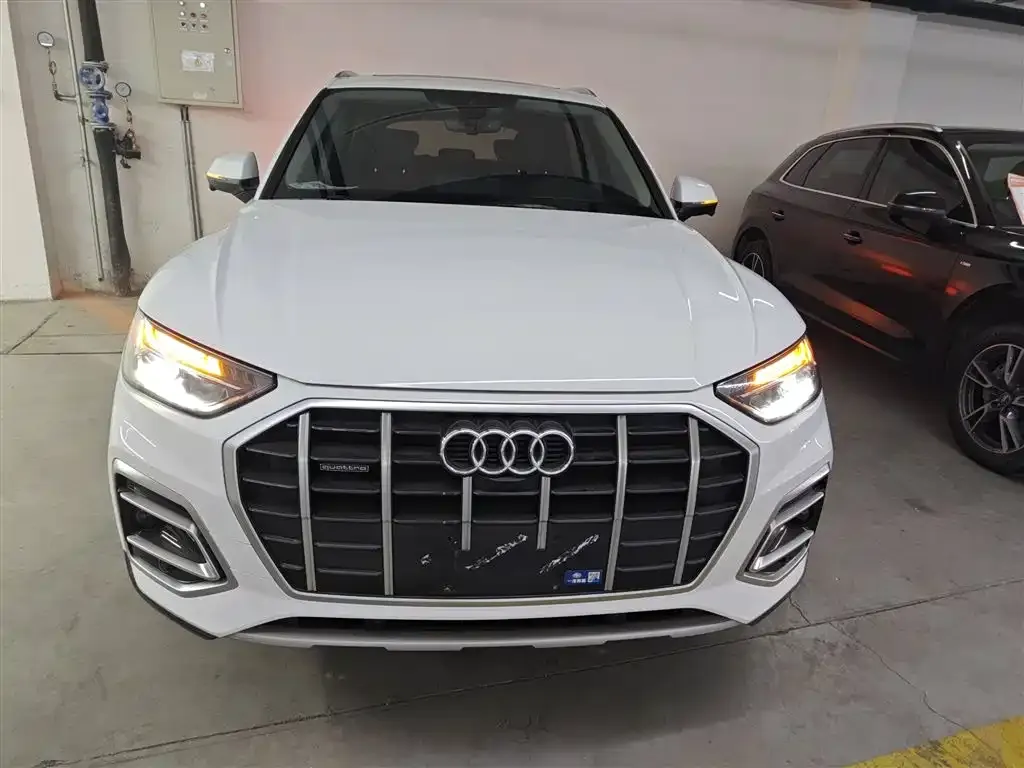 Audi Q5L 2022 из CN, фото 5