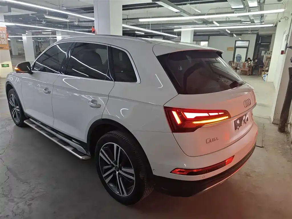 Audi Q5L 2022 из CN, фото 7
