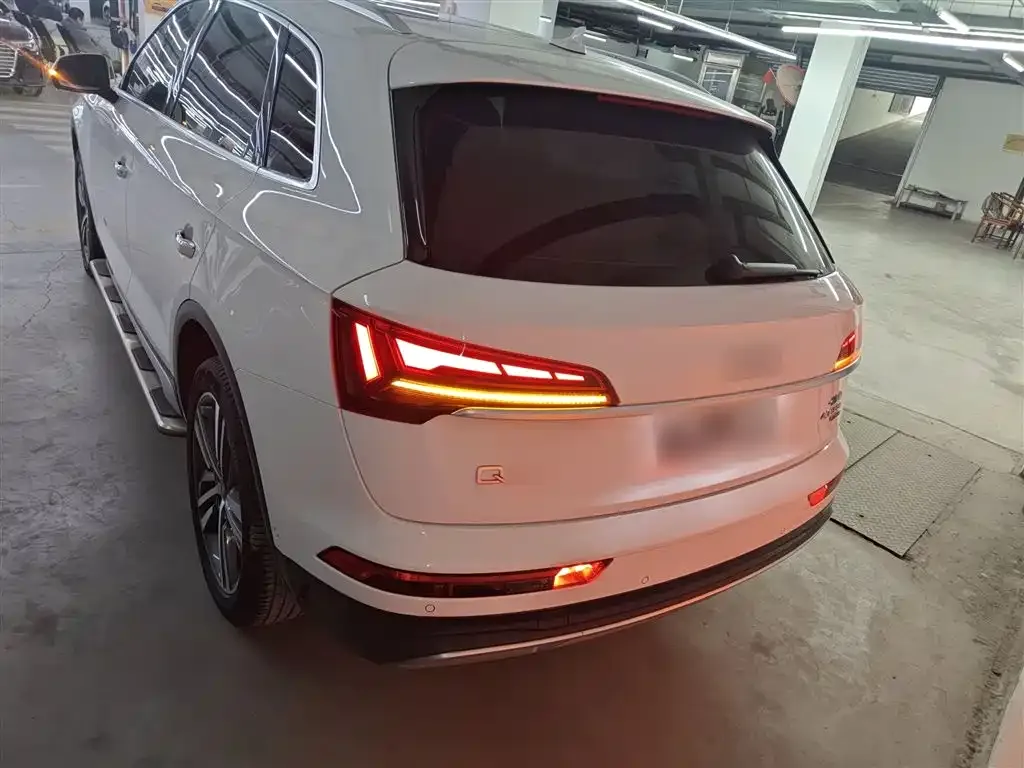 Audi Q5L 2022 из CN, фото 6