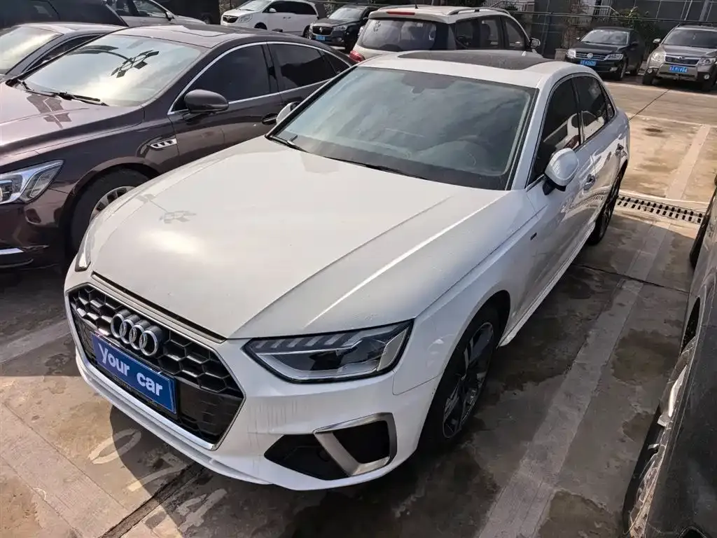 Audi A4L 2021 из CN, фото 1