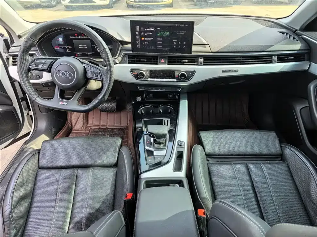 Audi A4L 2021 из CN, фото 8