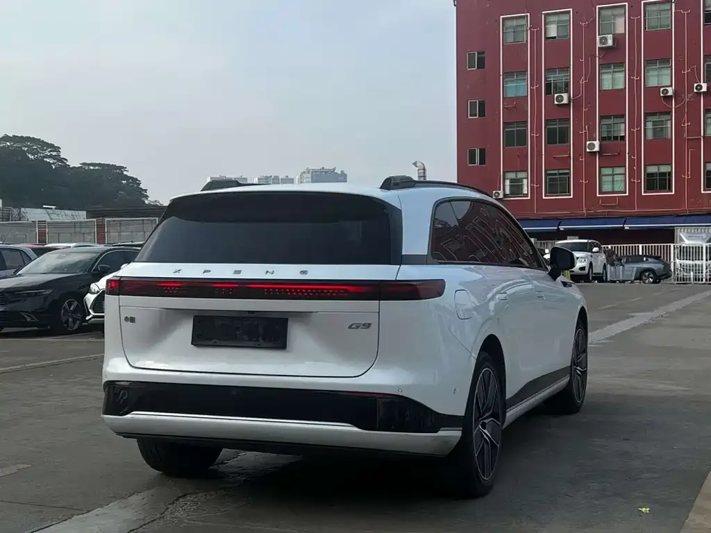 XPeng G9 2023 из CN, фото 3