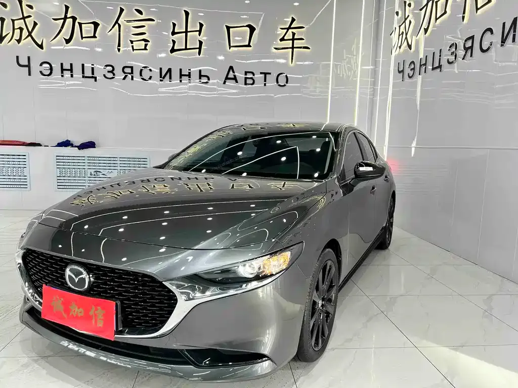 Mazda 3 Axela 2023 из CN, фото 1