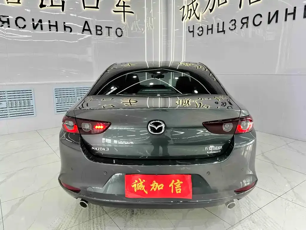 Mazda 3 Axela 2023 из CN, фото 4