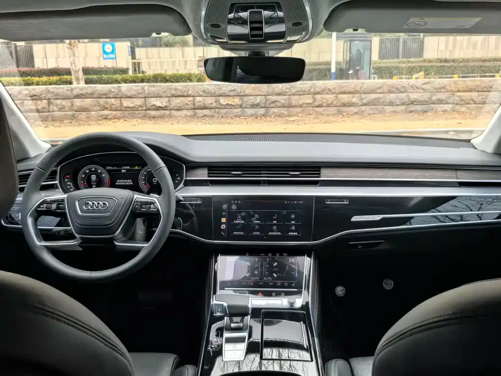 Audi A8 2024 из CN, фото 7