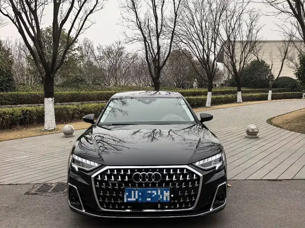 Audi A8 2024 из CN, фото 10