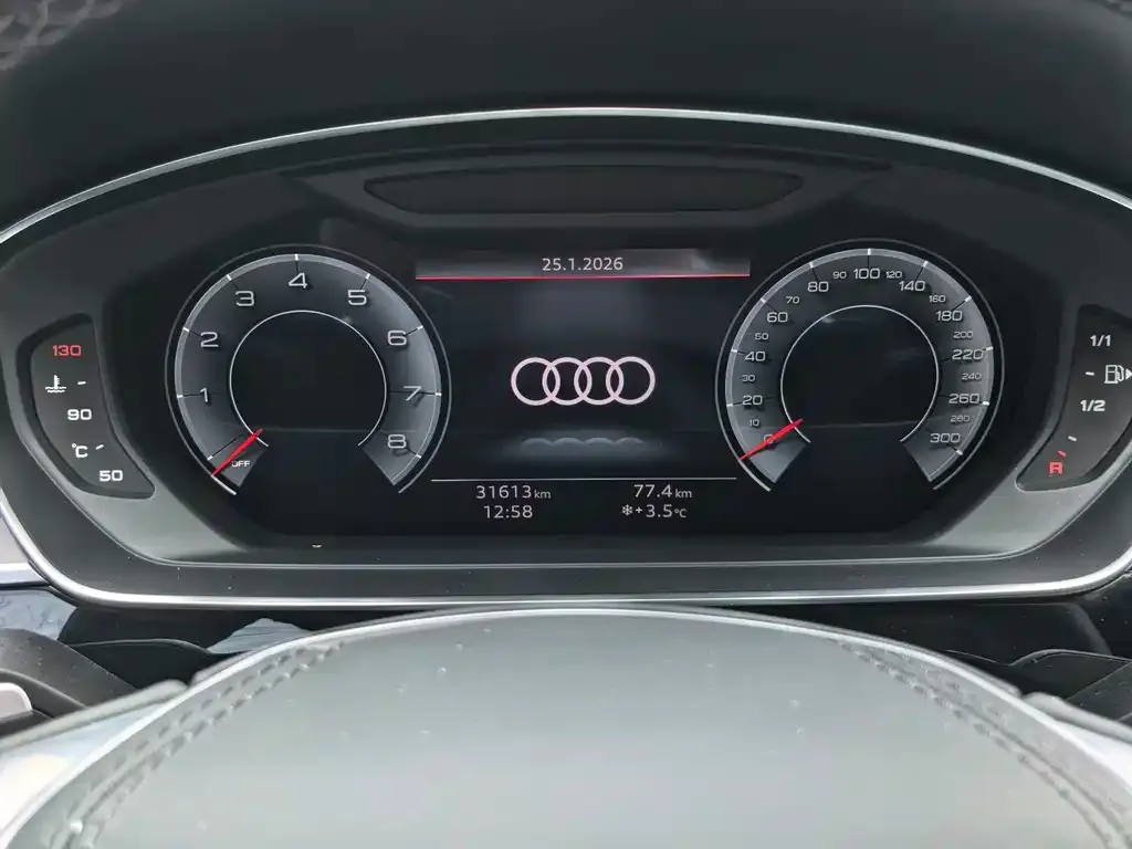Audi A8 2024 из CN, фото 4