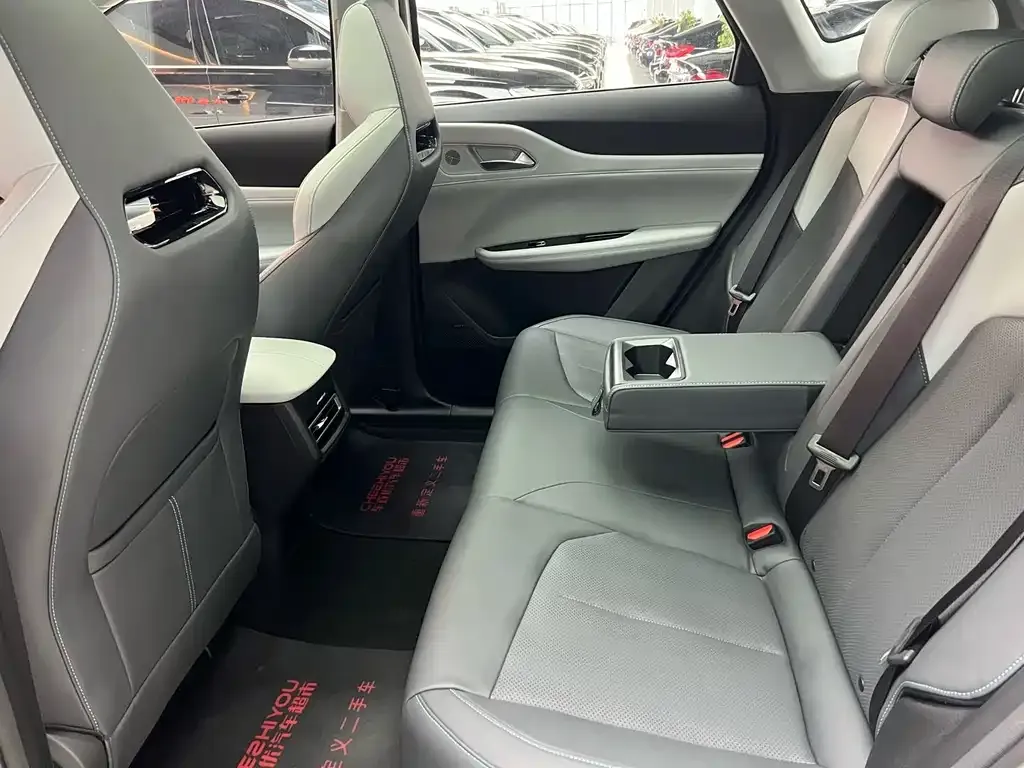 Changan UNI-Z 2024 из CN, фото 9