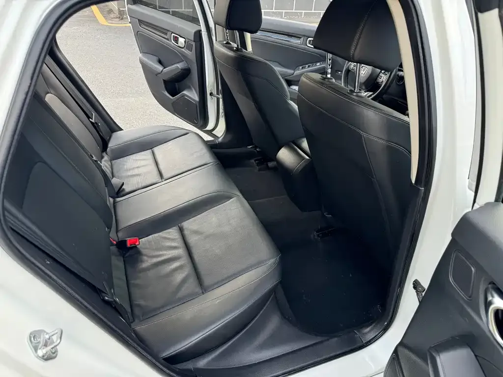 Honda Civic 2022 из CN, фото 3