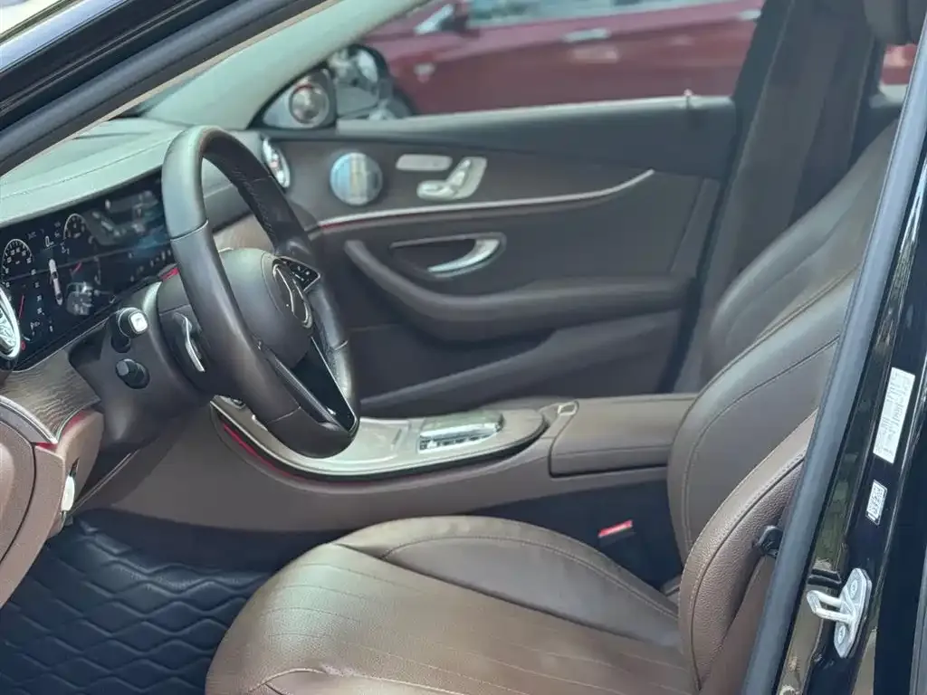 Mercedes-Benz E-Class 2021 из CN, фото 3