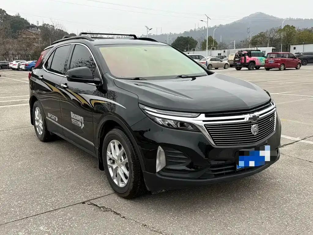 Chevrolet Equinox 2023 из CN, фото 3
