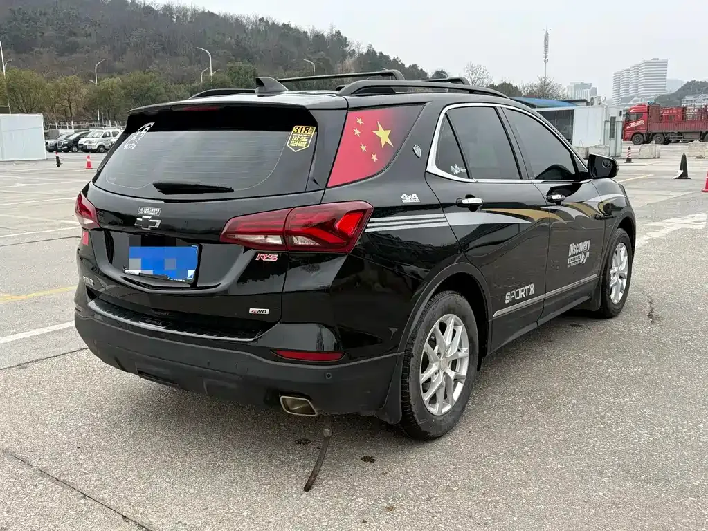 Chevrolet Equinox 2023 из CN, фото 9