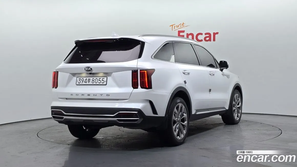 Kia Sorento — фото 5