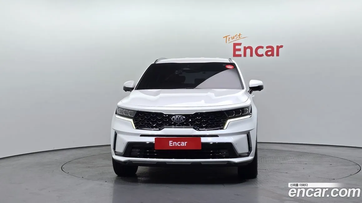 Kia Sorento — фото 4
